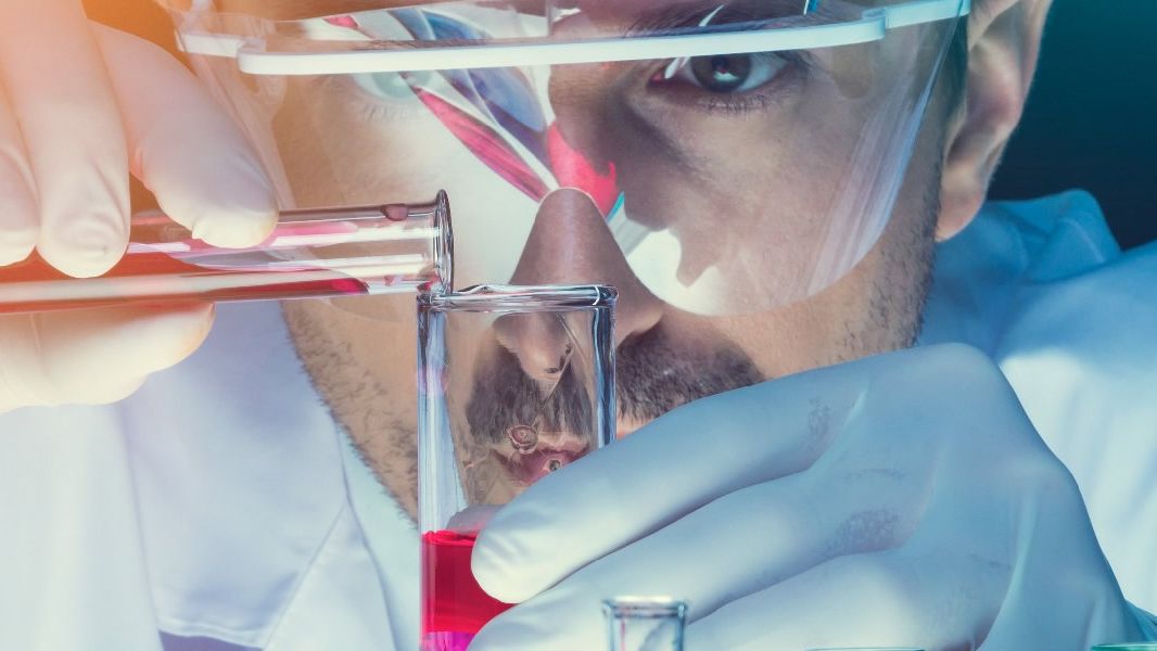 Header_lab_technician_test tube_liquid